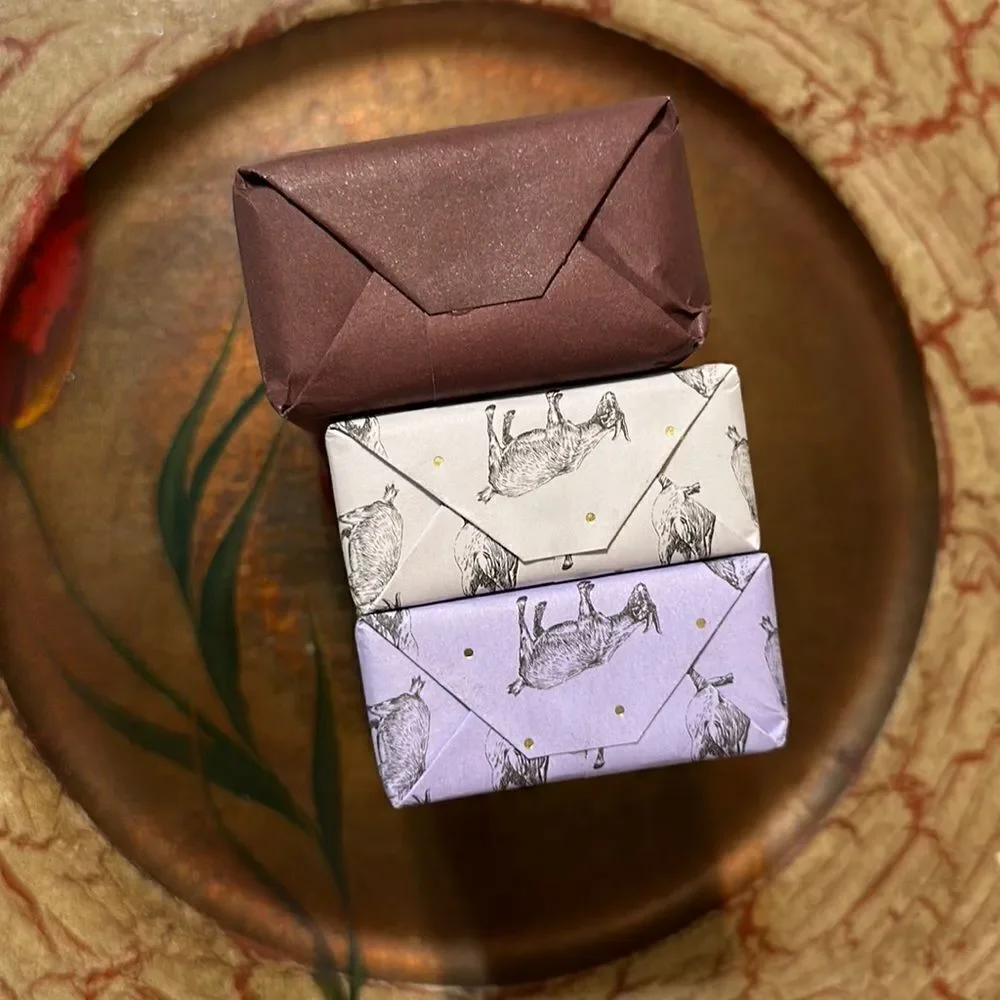 Men’s Set of 2 1 Bay Rum Fragranced Soap & 2 Goat’s Milk Bars